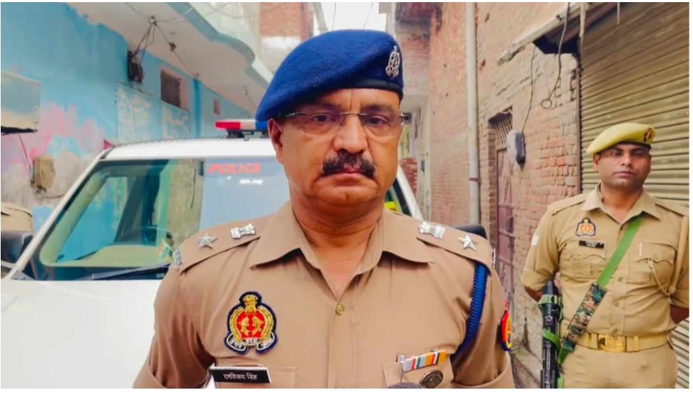 उत्तर प्रदेश की खबरें( मुरादाबाद ): गोली मारकर युवक को किया यह हाल, पुलिस मामले की जांच में जुटी… News published by: Tarun Kumar…