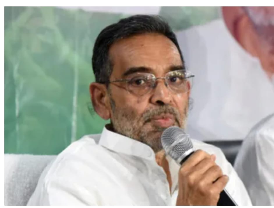 पटना खबर: विपक्ष के बाद अब नीतीश कुमार के साथी ने भी वोटर लिस्ट रिवीजन पर उठाए सवाल कहां बहुत कम समय दिया… पटना खबर के लिए तरुण कुमार की रिपोर्ट बिहार स्टेट हेड. News published by:ncfbnews. Com. Location: Patna Bihar..